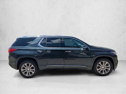Used 2018 Chevrolet Traverse Premier AWD/4WD image 4