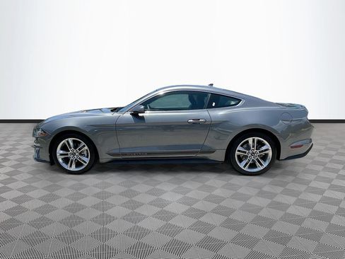 Used 2021 Ford Mustang Premium w/ Equipment Group 201A RWD image 4