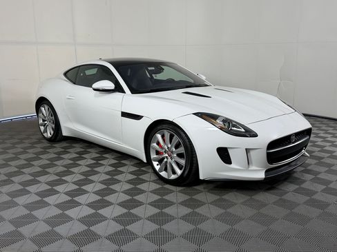 Used 2017 Jaguar F-TYPE Coupe RWD image 7