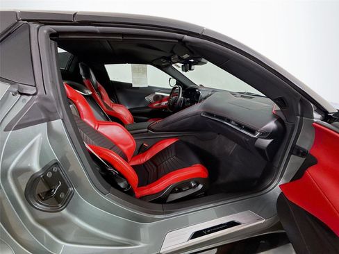 Used 2022 Chevrolet Corvette Stingray Preferred Conv w/ Battery Protection Package image 25