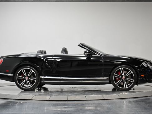 Used 2014 Bentley Continental GTC image 15