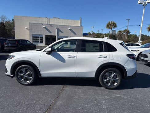 New 2026 Honda HR-V LX image 6