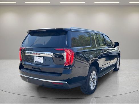 Used 2024 GMC Yukon XL SLT w/ SLT Luxury Package AWD/4WD image 5