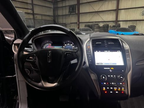 Used 2019 Lincoln MKC Premiere image 29