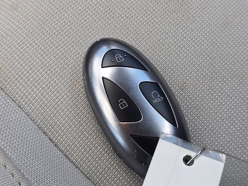 Used 2025 Hyundai Kona SEL FWD image 21