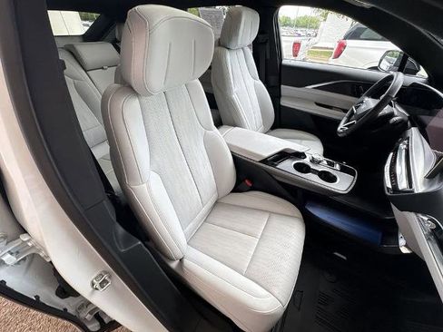 Certified 2024 Cadillac Lyriq Luxury w/ LPO, Floor Liner Package AWD/4WD image 29