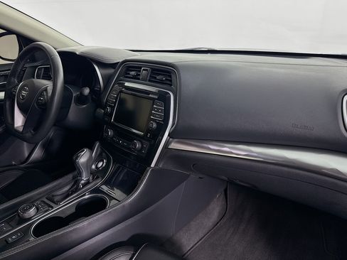 Used 2022 Nissan Maxima SV w/ Floor Mat Group FWD image 28