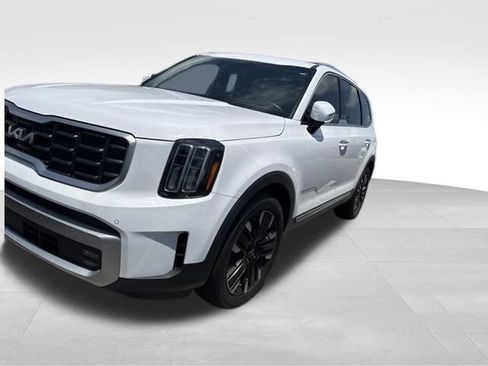 Used 2023 Kia Telluride SX Prestige AWD/4WD image 2