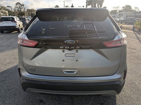 Used 2023 Ford Edge SEL image 5
