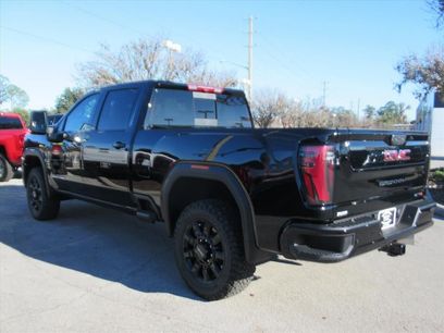 New 2026 GMC Sierra 2500 AT4 w/ Technology Package