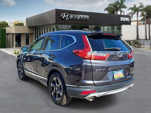 Used 2018 Honda CR-V Touring image 5