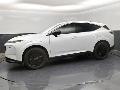 New 2025 Nissan Murano SV image 5