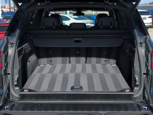 Used 2022 BMW X5 xDrive40i w/ Executive Package image 27