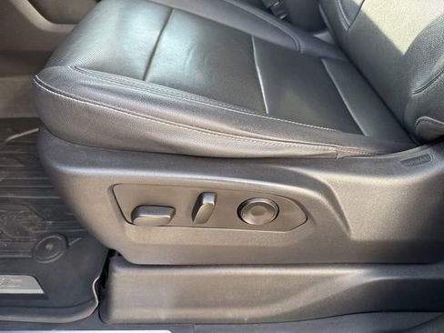 Used 2022 GMC Sierra 1500 SLT w/ SLT Premium Plus Package image 19