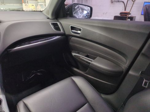 Used 2019 Acura TLX V6 image 17