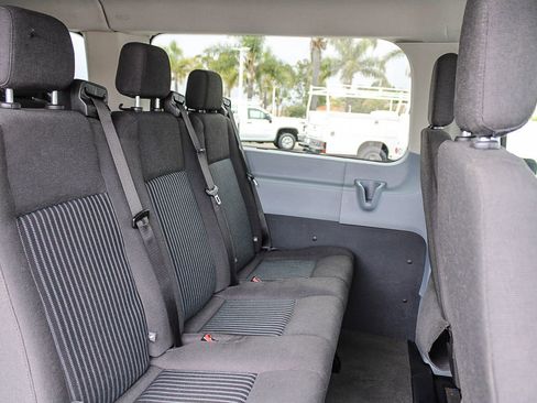 Used 2016 Ford Transit 150 XL RWD image 15
