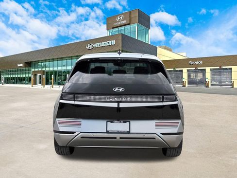 Used 2024 Hyundai Ioniq 5 Limited RWD image 7