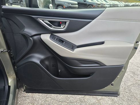 Used 2021 Subaru Forester Premium image 46