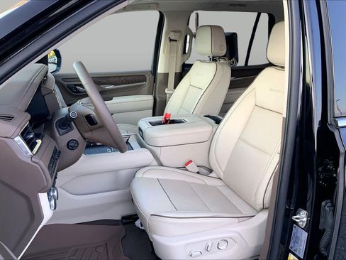 Used 2024 GMC Yukon Denali w/ Max Trailering Package AWD/4WD image 8