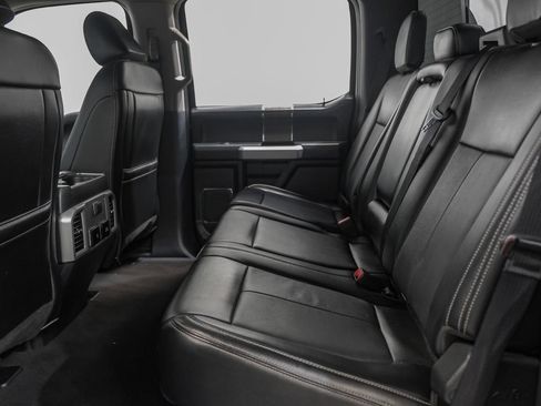 Used 2021 Ford F250 Lariat w/ Lariat Value Package AWD/4WD image 39
