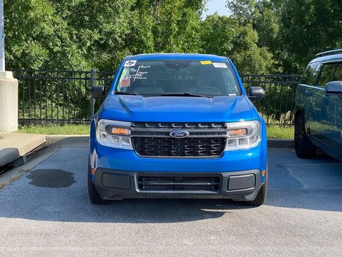 Used 2022 Ford Maverick XLT FWD image 2