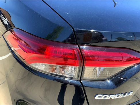 Used 2024 Toyota Corolla XLE FWD image 29