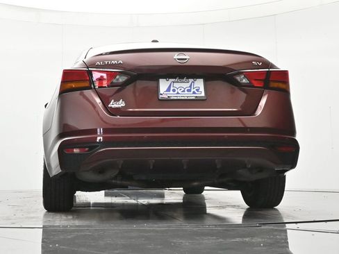 Certified 2024 Nissan Altima 2.5 SV FWD image 40