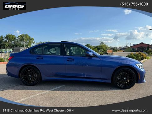 Used 2020 BMW 330i xDrive Sedan w/ M Sport Package AWD/4WD image 4