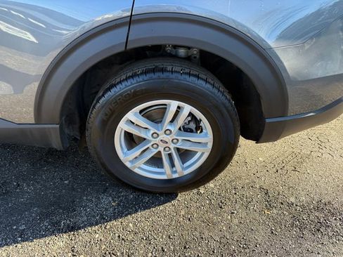 Used 2023 Ford Explorer XLT w/ Equipment Group 202A image 22