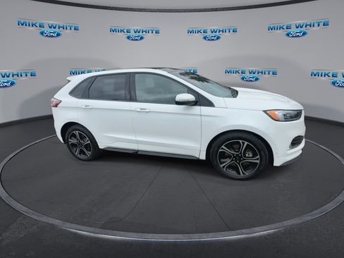Certified 2020 Ford Edge ST w/ Equipment Group 401A image 9
