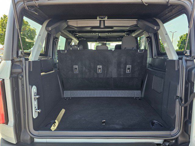 Used 2022 Ford Bronco Wildtrak AWD/4WD image 17