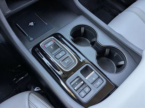 Used 2023 Honda Pilot EX-L image 12