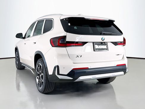 New 2026 BMW X1 xDrive28i w/ Convenience Package AWD/4WD image 5