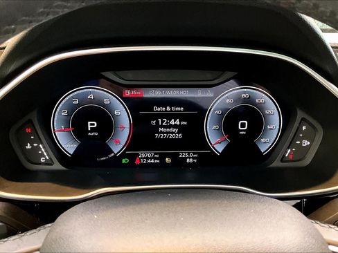 Certified 2023 Audi Q3 2.0T Premium Plus w/ Premium Plus Package AWD/4WD image 27