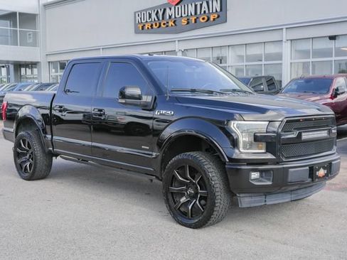 Used 2017 Ford F150 Lariat RWD image 3