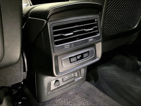 Certified 2023 Audi Q7 2.0T Premium Plus w/ Premium Plus Package AWD/4WD image 19