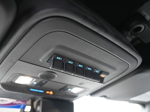 Used 2021 Ford Bronco Wildtrak image 31