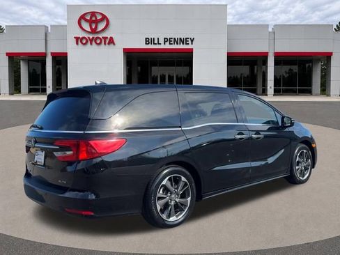Used 2023 Honda Odyssey Elite image 5