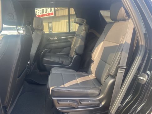 Used 2021 GMC Yukon Denali AWD/4WD image 6