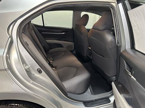 Used 2022 Toyota Camry LE image 35