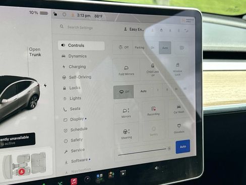 Used 2021 Tesla Model Y Long Range AWD/4WD image 35