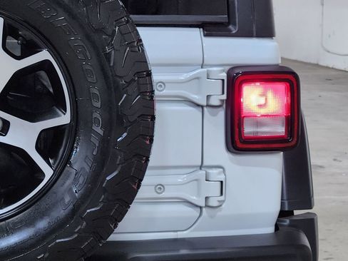 Used 2020 Jeep Wrangler Unlimited Rubicon image 22