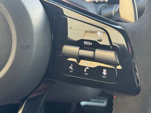 Used 2025 Nissan Z NISMO w/ Floor Mat Package image 25