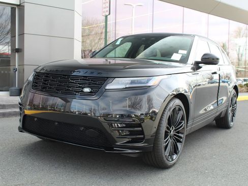 New 2026 Land Rover Range Rover Velar Dynamic SE AWD/4WD image 1