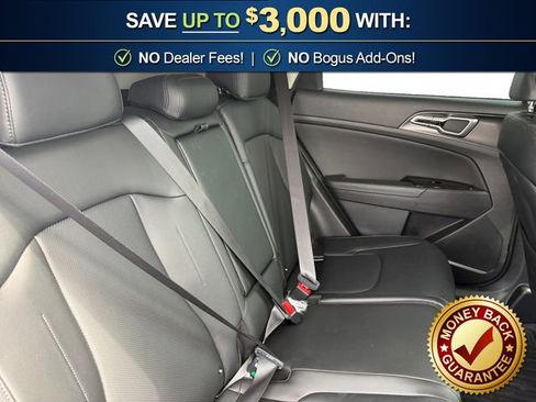 Used 2025 Kia Sportage EX FWD image 23