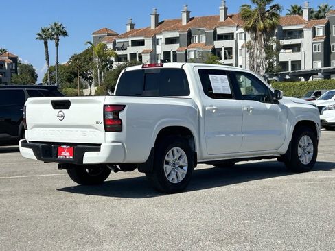 Used 2023 Nissan Frontier SV w/ SV Convenience Package image 4
