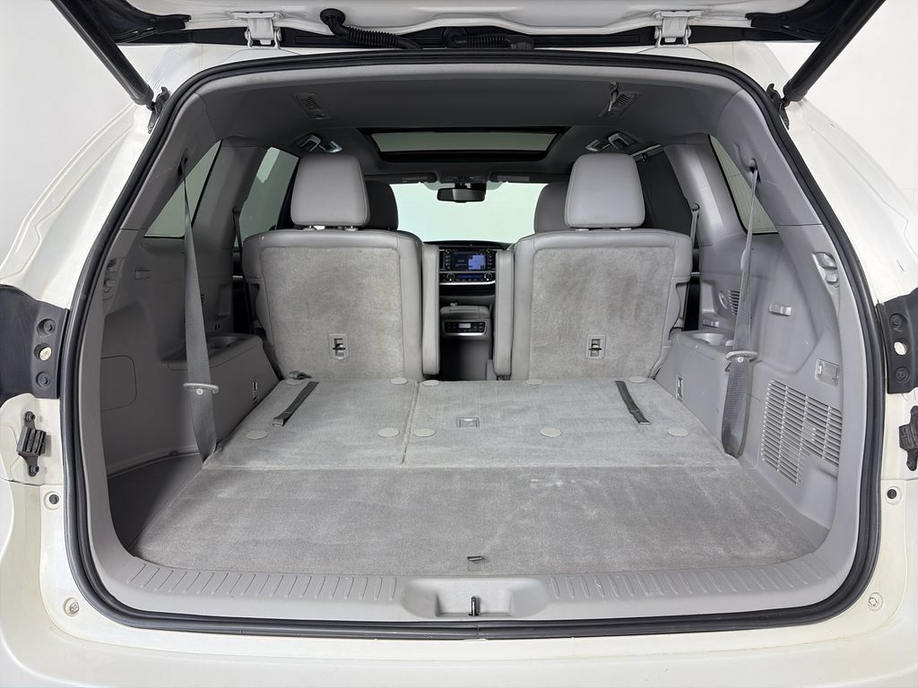 Used 2015 Toyota Highlander Limited Platinum AWD/4WD image 27