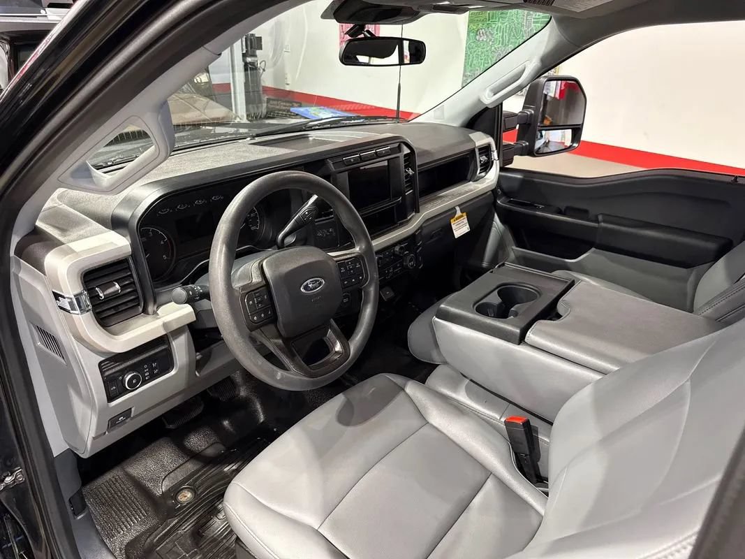Used 2024 Ford F250 XL w/ XL Chrome Package RWD image 96