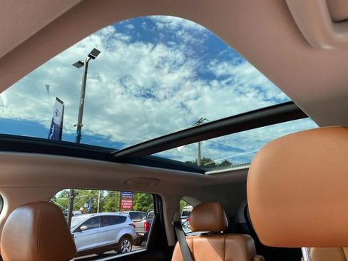 Used 2022 Kia Sorento SX Prestige w/ Rust Color Package image 19