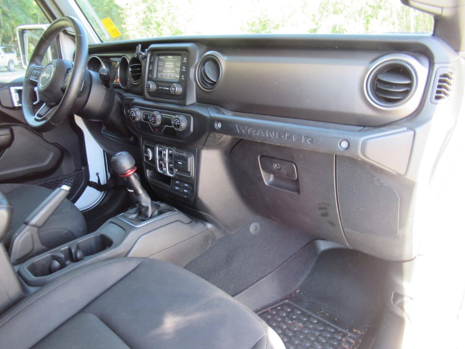 Used 2018 Jeep Wrangler Unlimited Sport S AWD/4WD image 12
